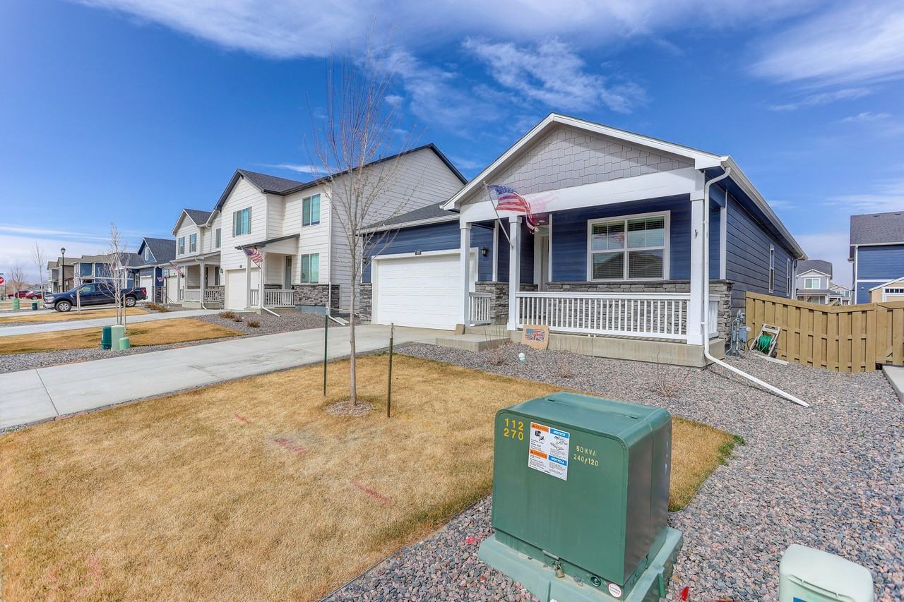 826 Elias Tarn Dr #1 - Photo 3 of 39