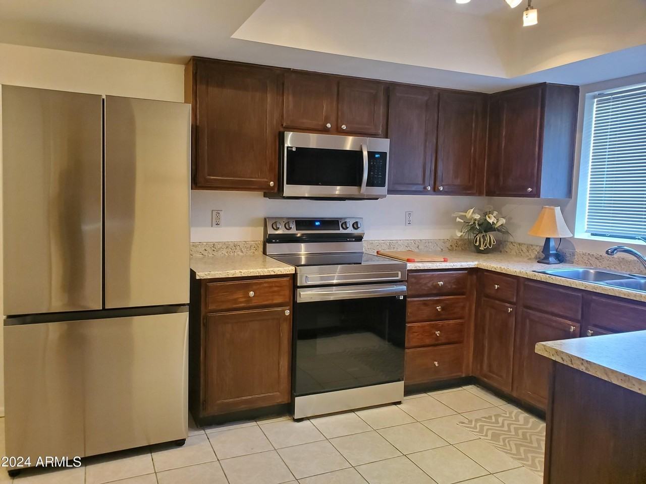 16805 E Ibsen Dr #A - Photo 5 of 20