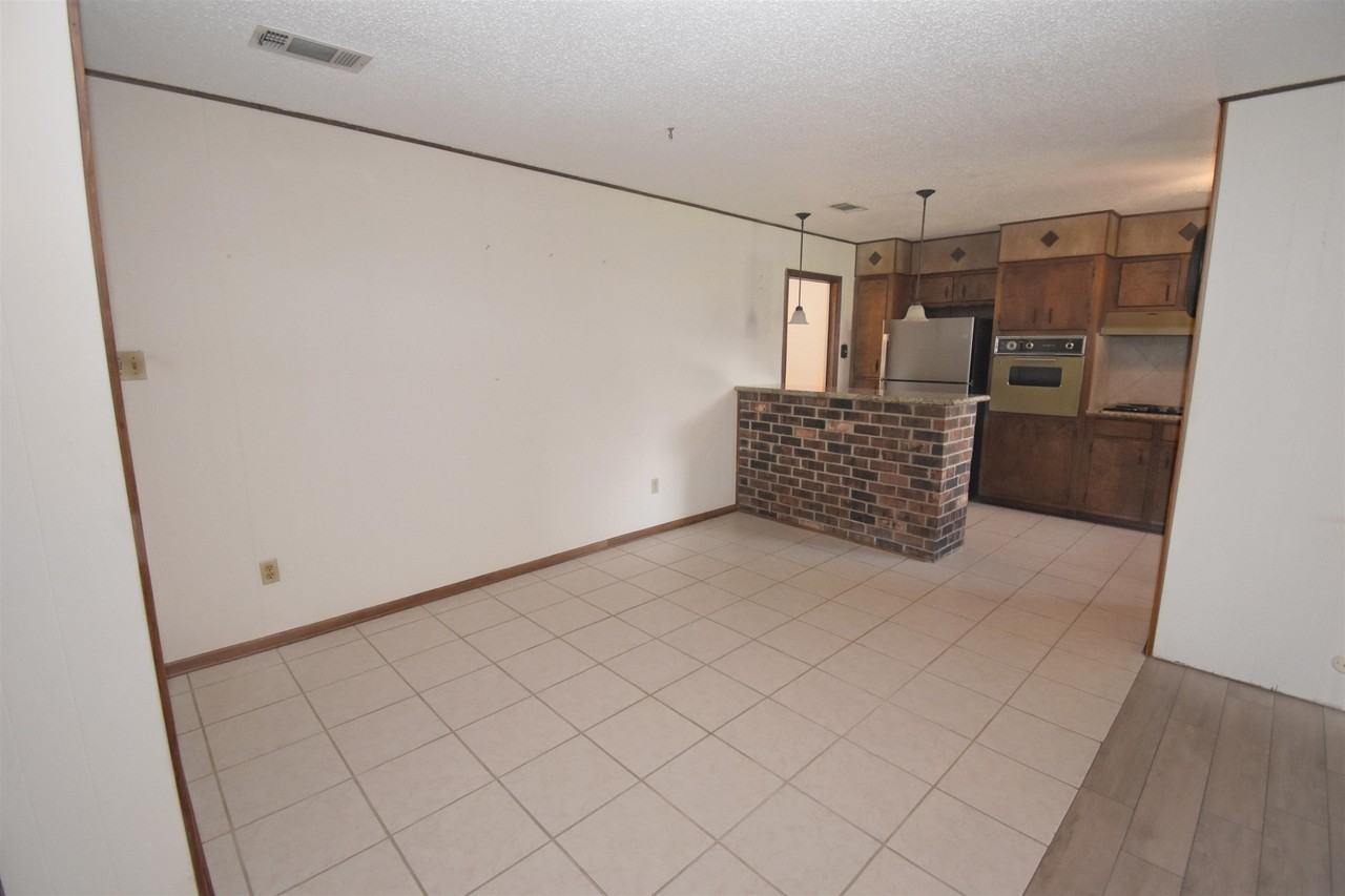3710 Perth Pl - Photo 7 of 17