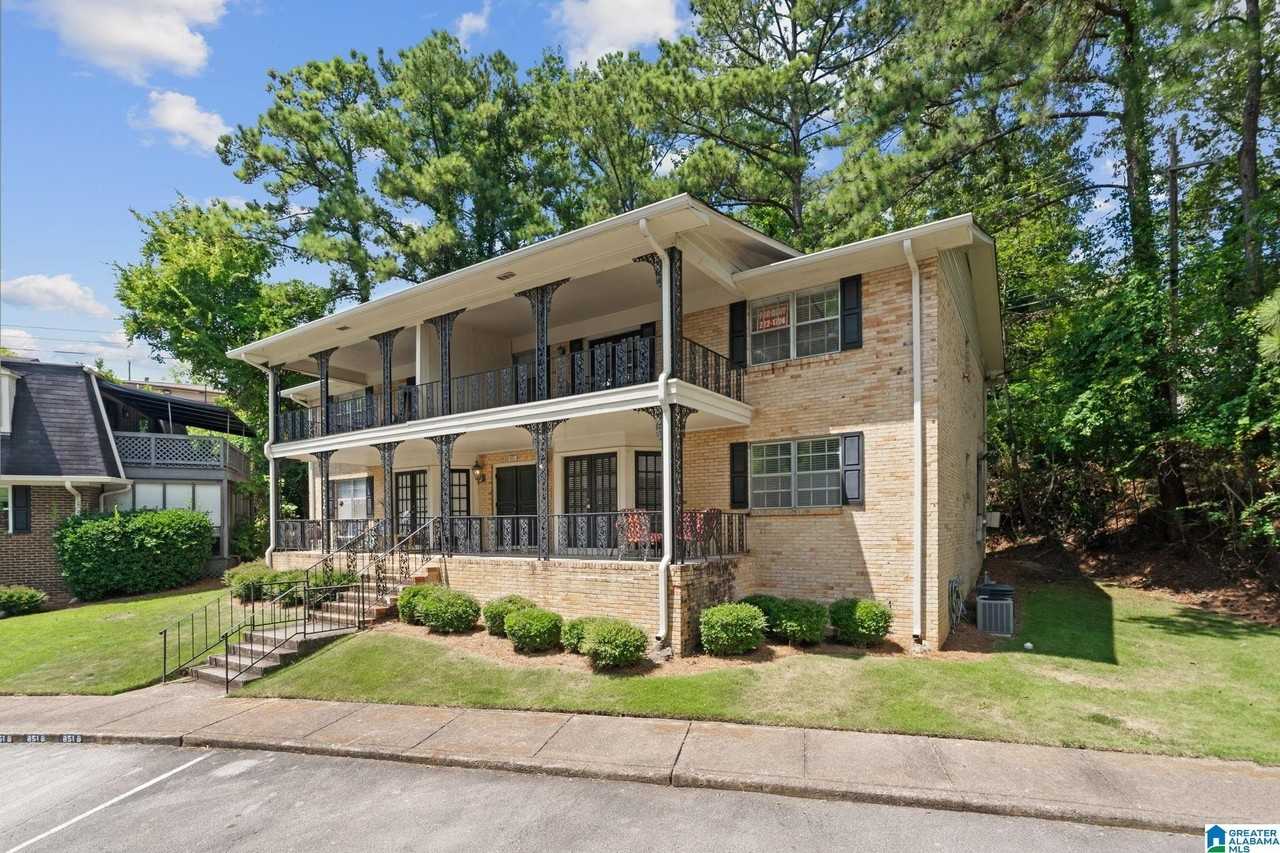 851 Vestavia Villa Ct #C - Photo 2 of 31