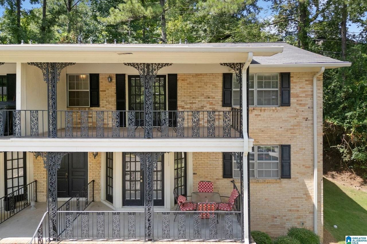 851 Vestavia Villa Ct #C - Photo 3 of 31