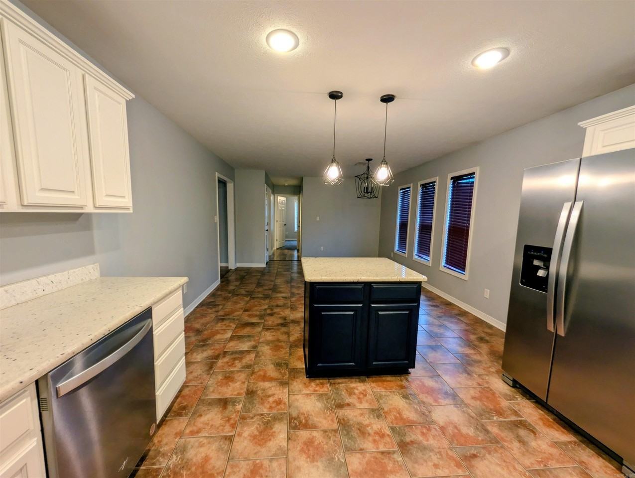 50 Rebecca Ln - Photo 6 of 16
