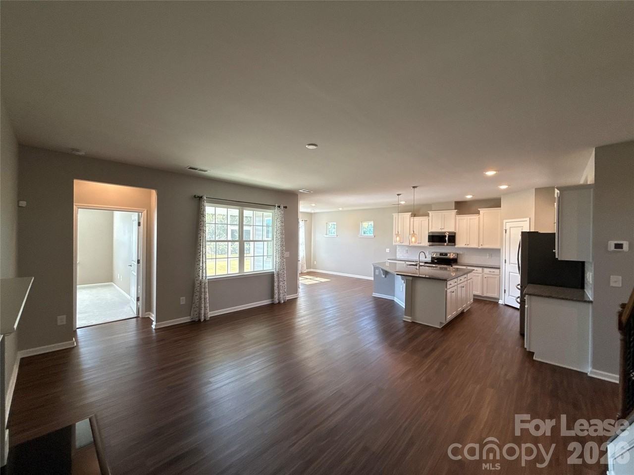 10109 Wesleyan Hall Dr - Photo 3 of 30