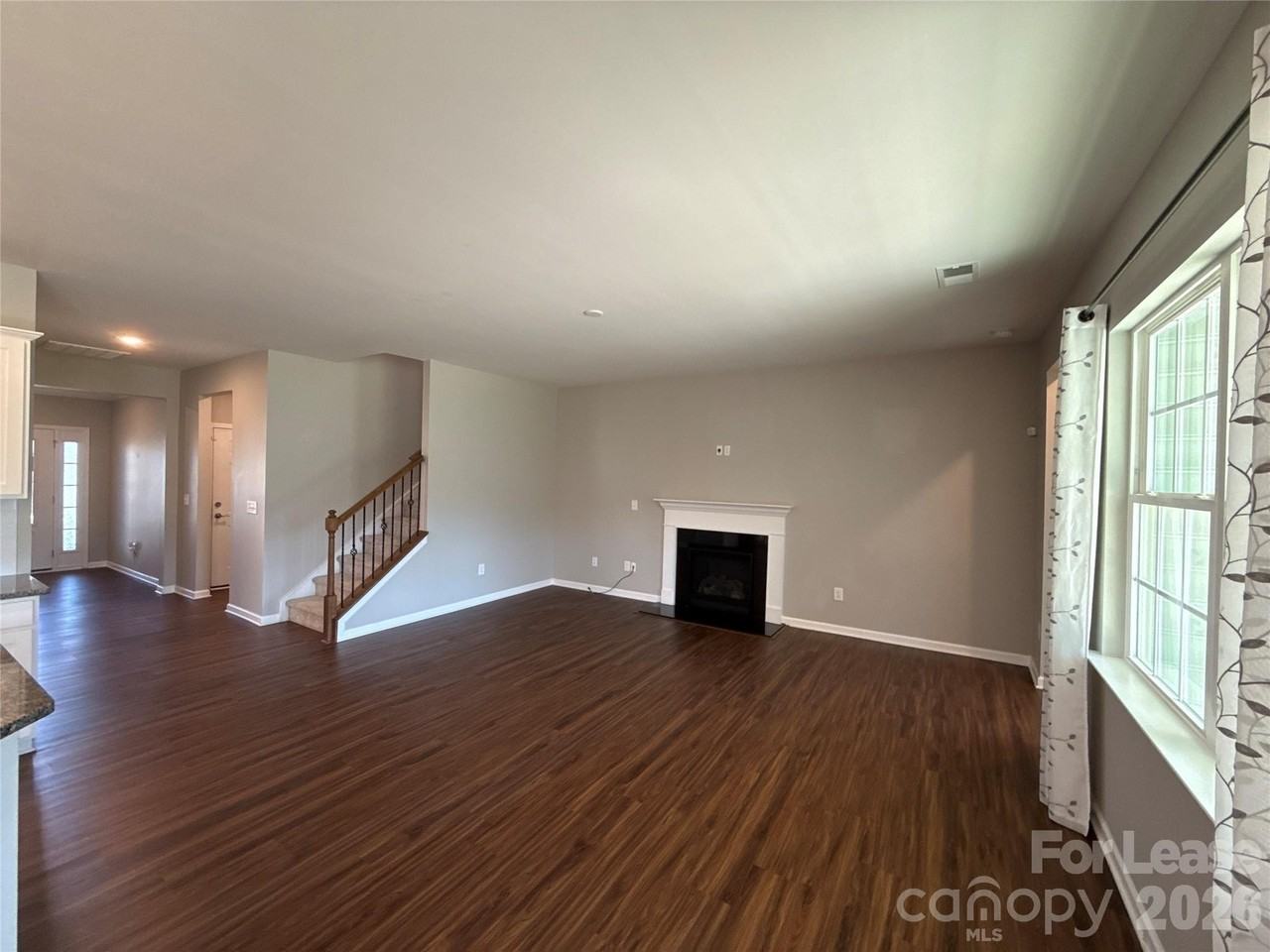 10109 Wesleyan Hall Dr - Photo 4 of 30