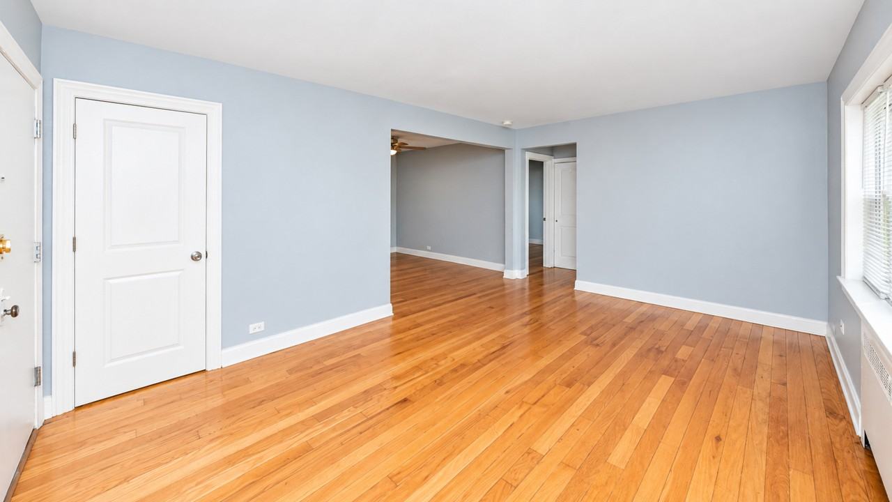227 Custer Ave #1 - Photo 4 of 12