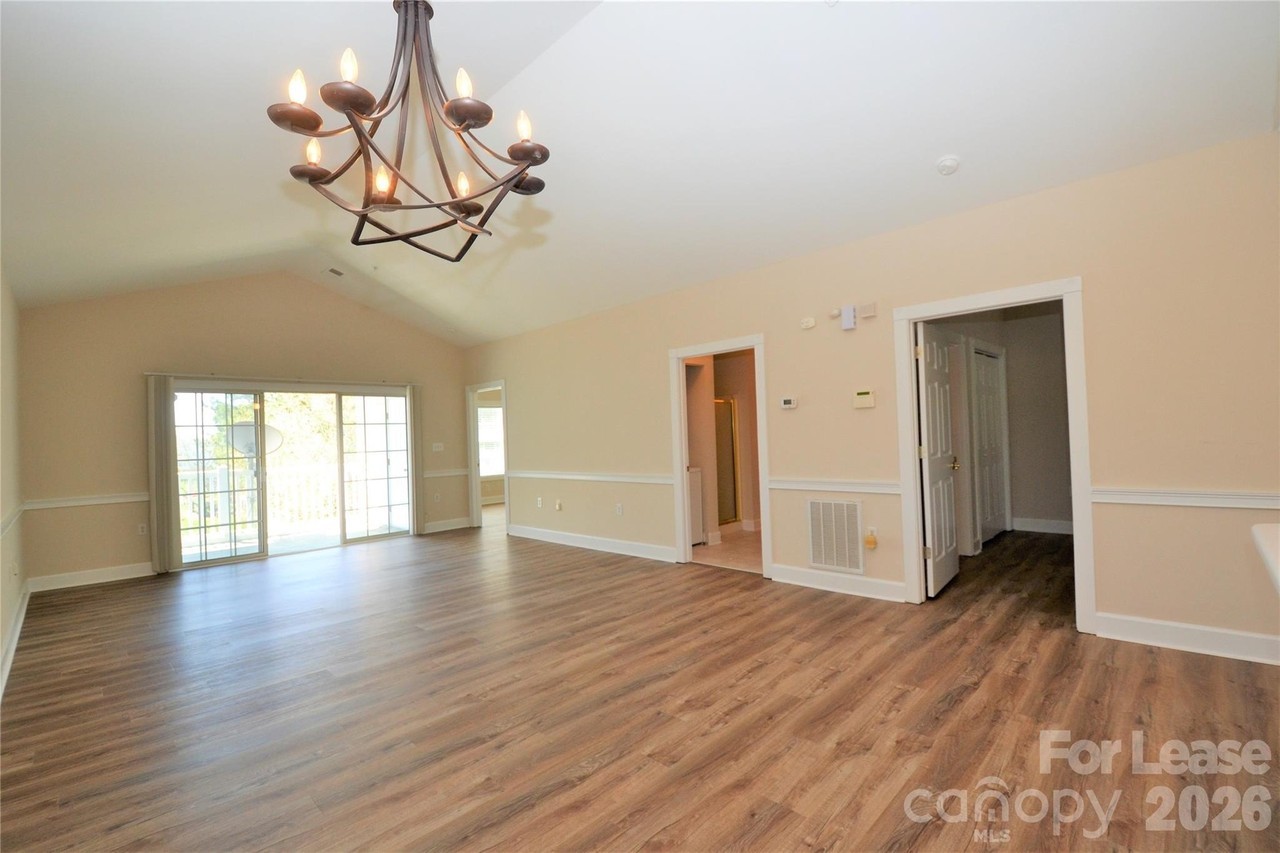 8751 Coralbell Ln - Photo 7 of 19