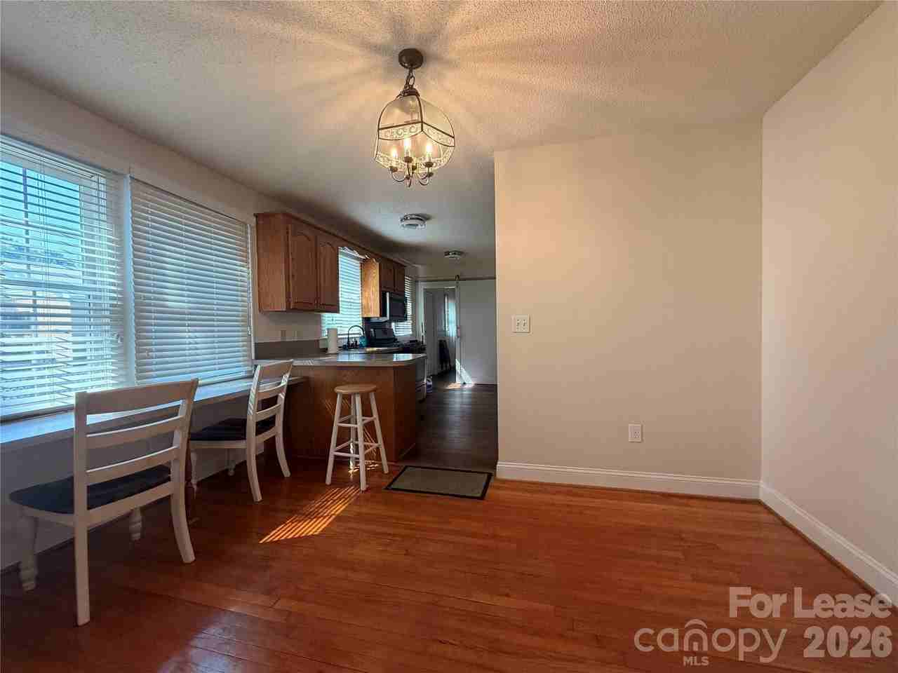 2033 Old York Rd - Photo 4 of 20