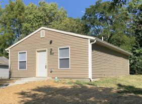2439 N Oxford St #2439 - Photo 1 of 1