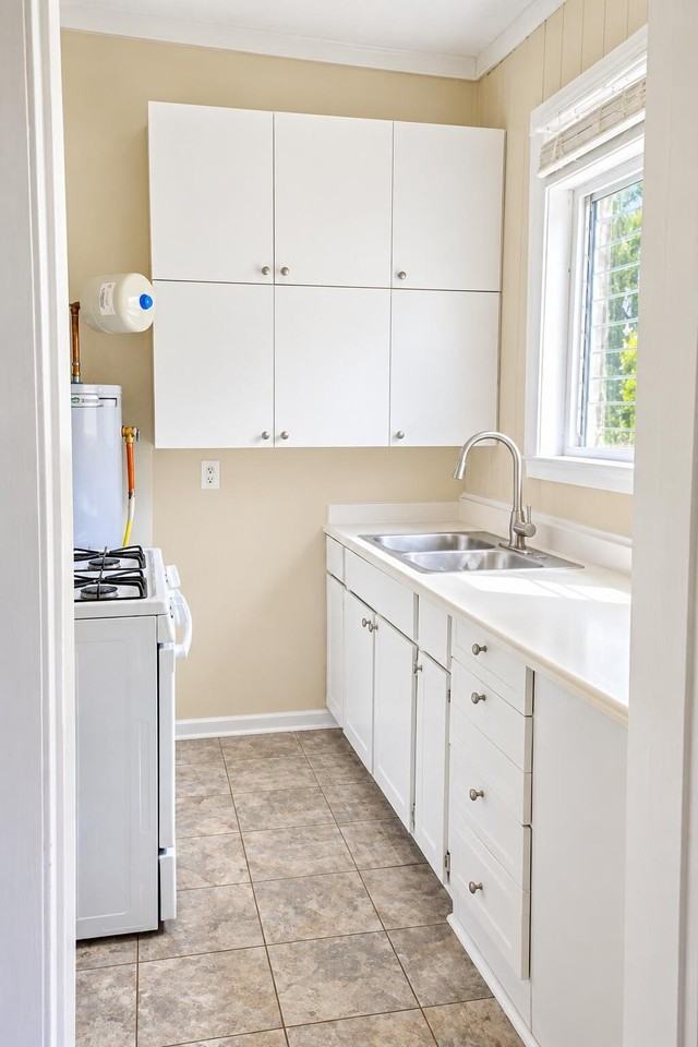 7 Bee St #A - Photo 4 of 8