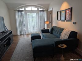 featured image of 5 Church Ln #409