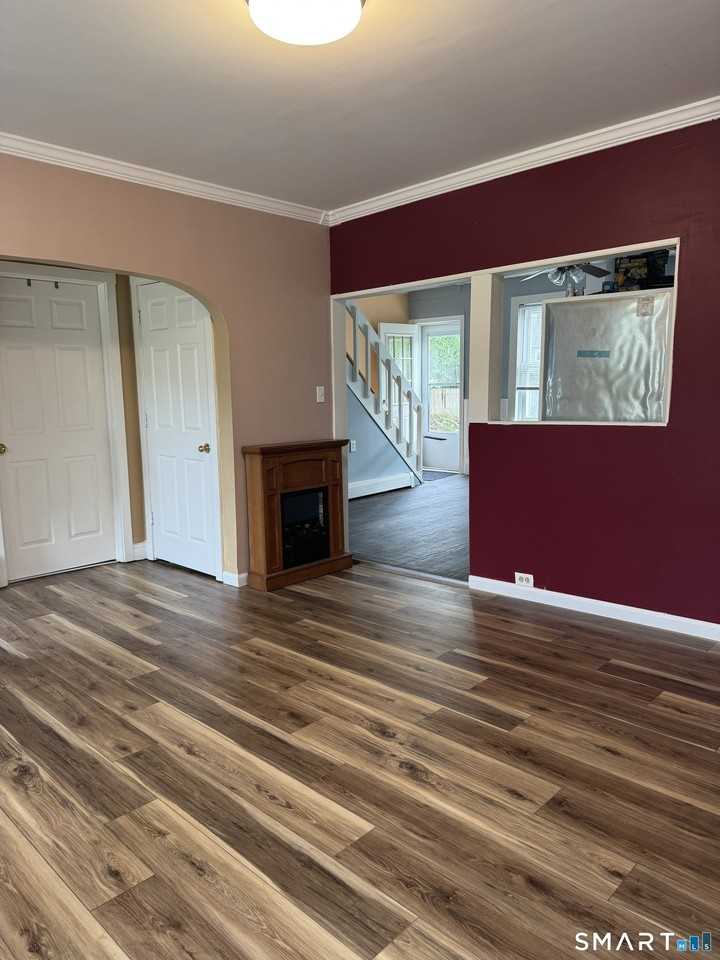 83 River St - Photo 2 of 21