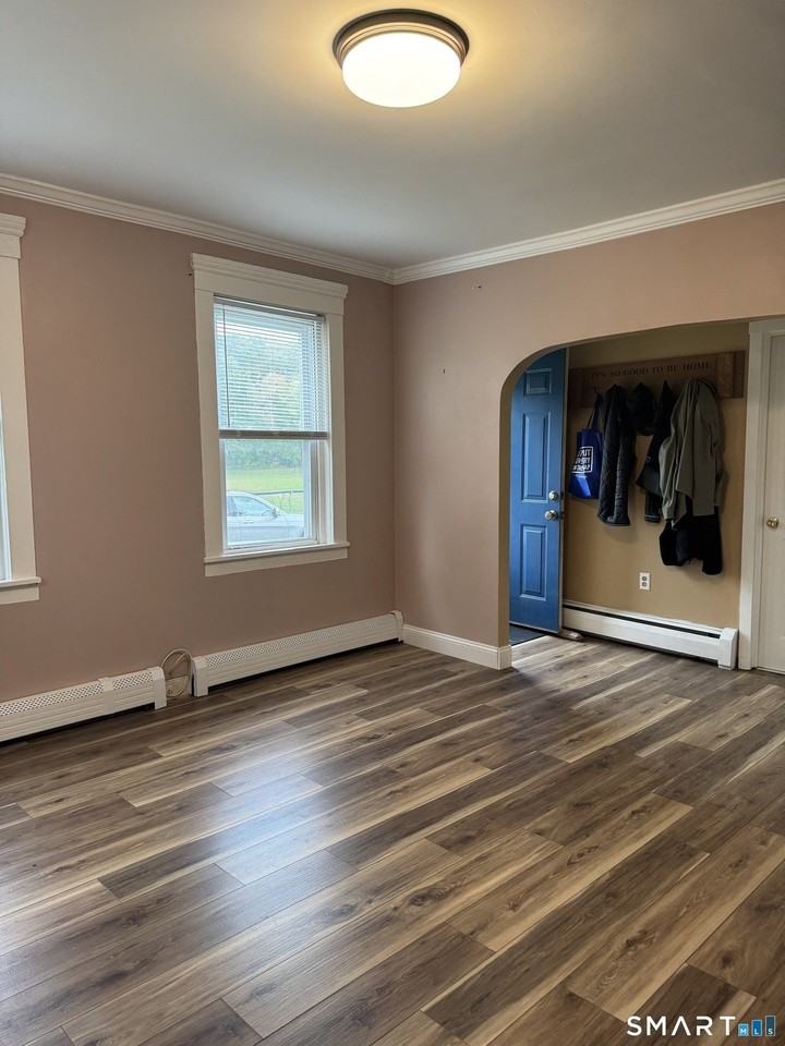 83 River St - Photo 3 of 21