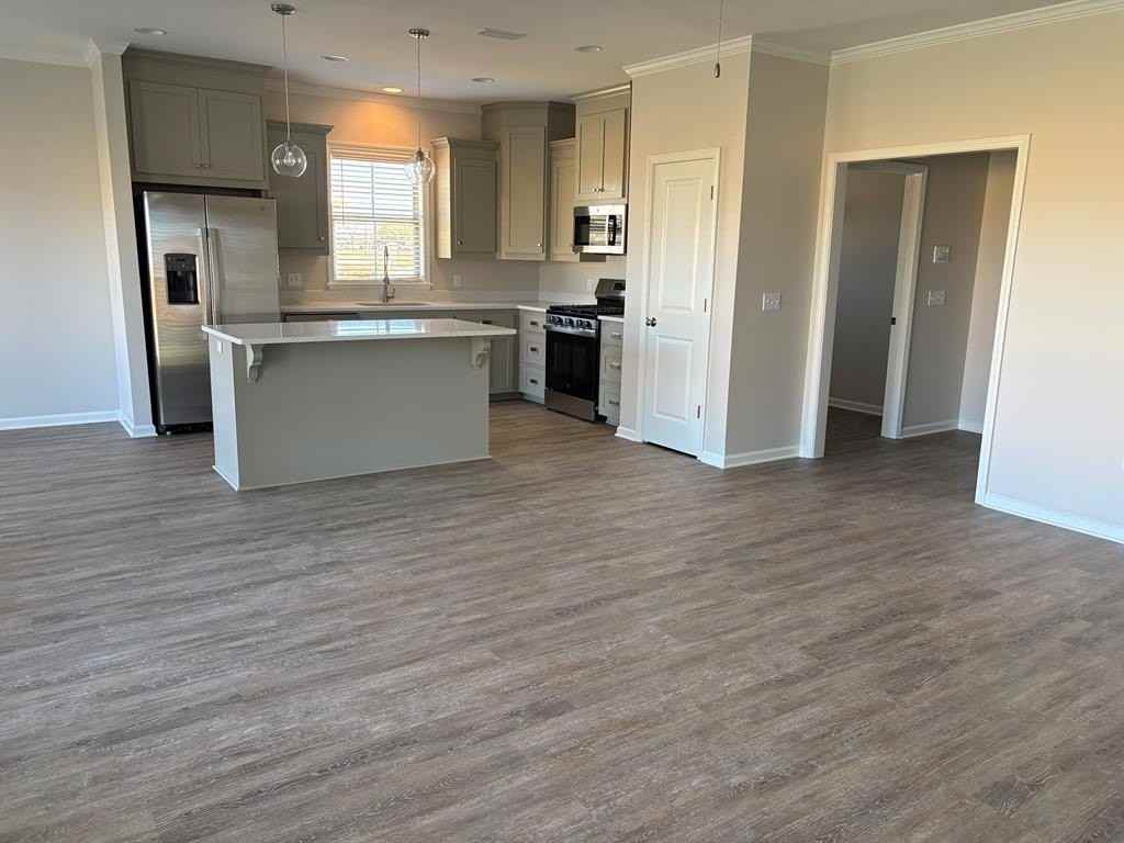 124 Edgewood Trl - Photo 4 of 36
