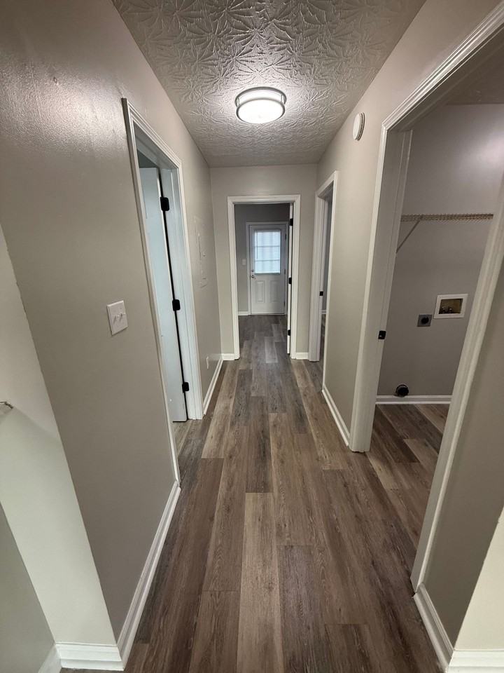 228 Grinder Ct - Photo 4 of 18