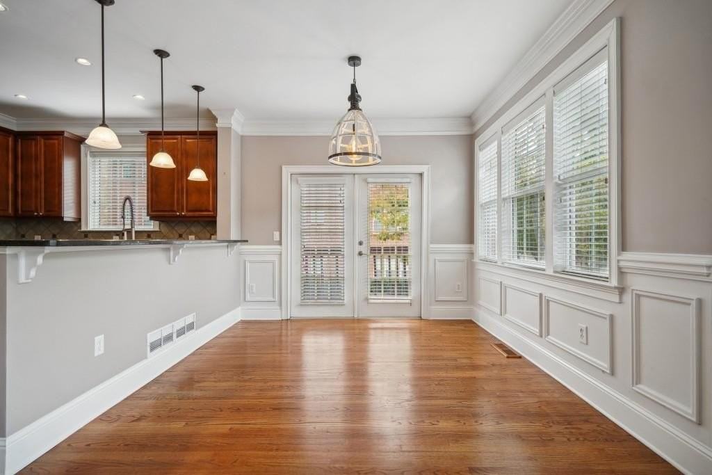 3775 Ashford Creek Ave Ne - Photo 7 of 31