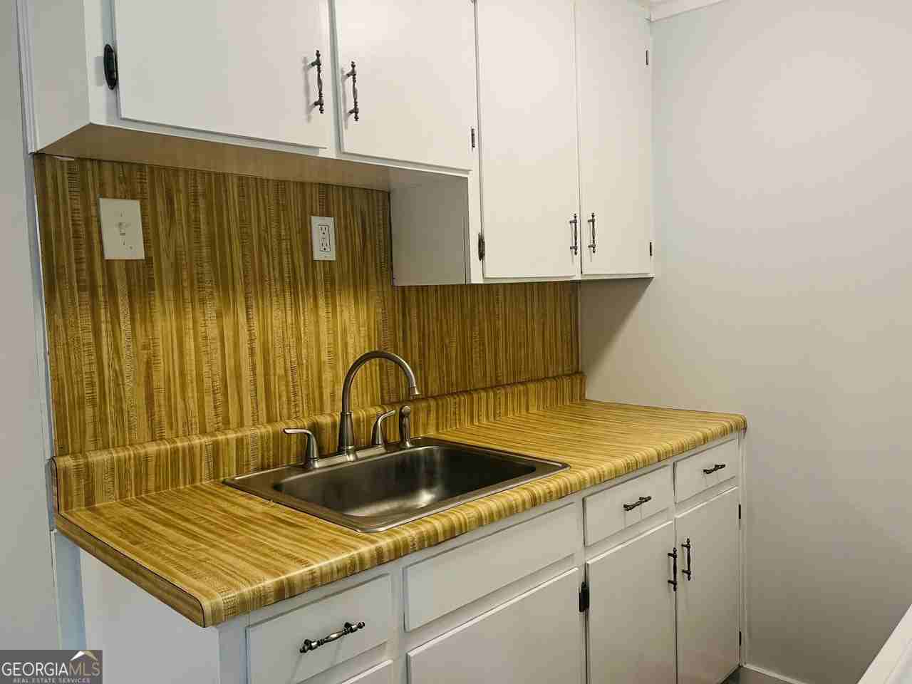 603 W Haralson St #02 - Photo 6 of 16