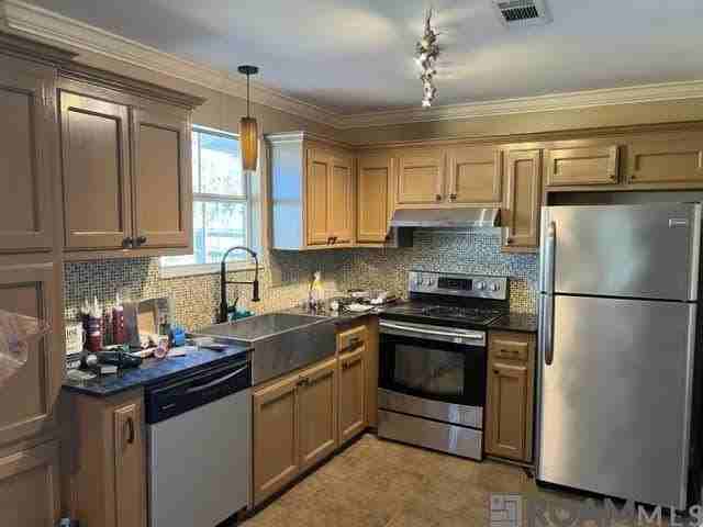 14747 Old Hammond Hwy - Photo 3 of 12