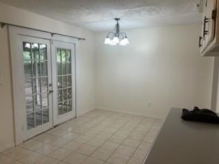 920 Scott Dr - Photo 3 of 11