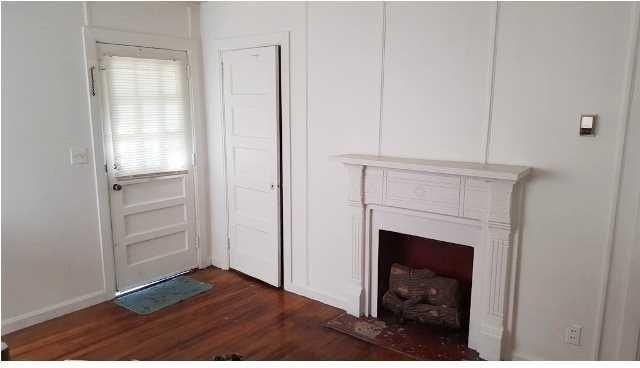 316 Court St - Photo 2 of 7