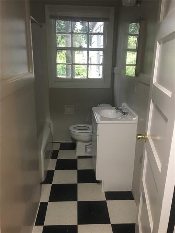 316 Court St - Photo 7 of 7