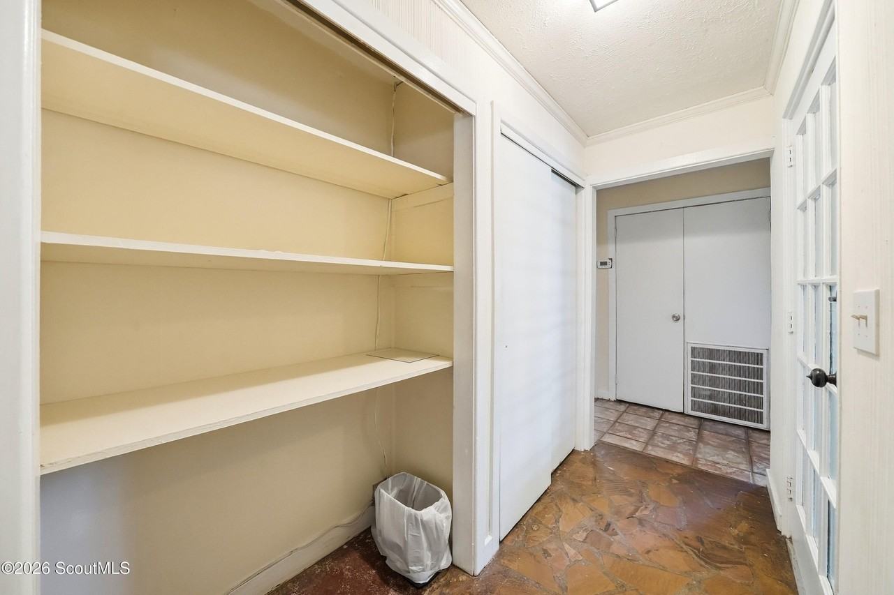 1914 2nd Ave - Photo 3 of 29