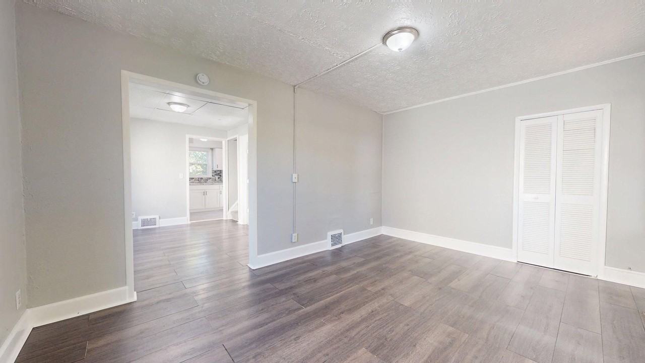 2091 W 103rd St - Photo 6 of 50