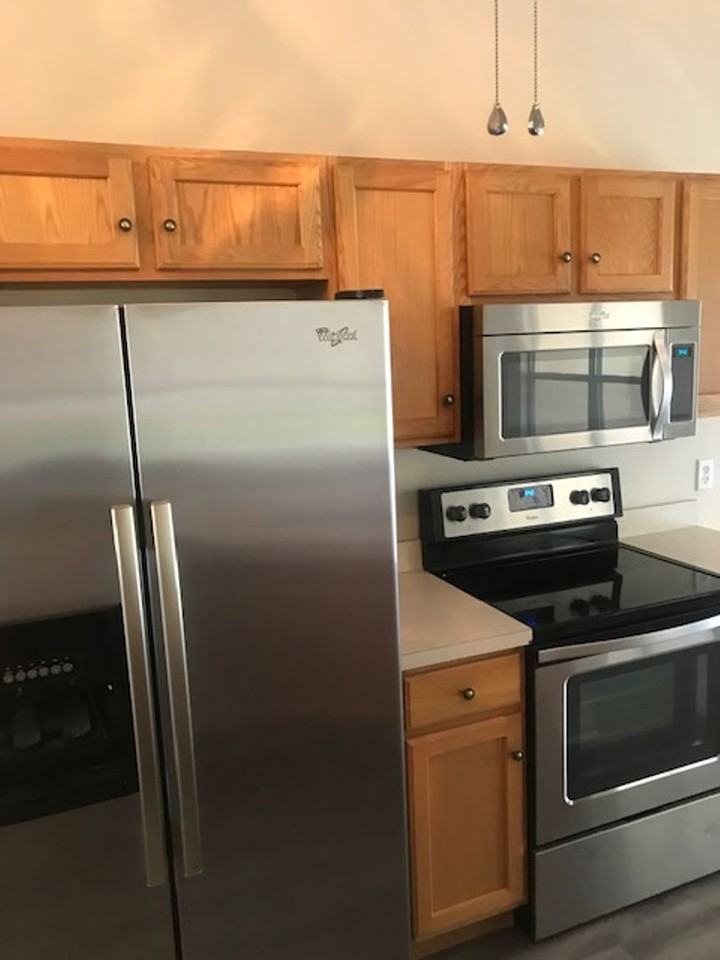 9035 Horizon Dr - Photo 4 of 19