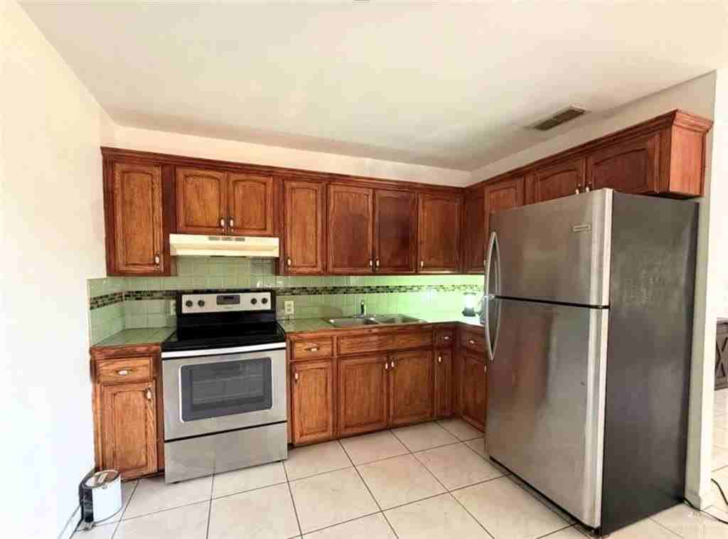 108 W La Quinta Dr - Photo 6 of 14