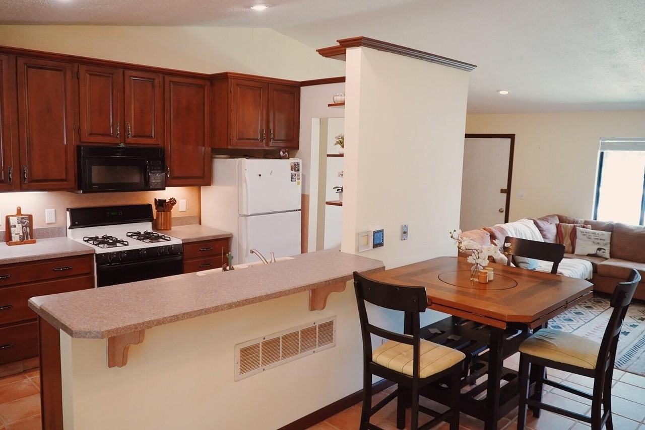 3787 Northmeadow Rd - Photo 5 of 35