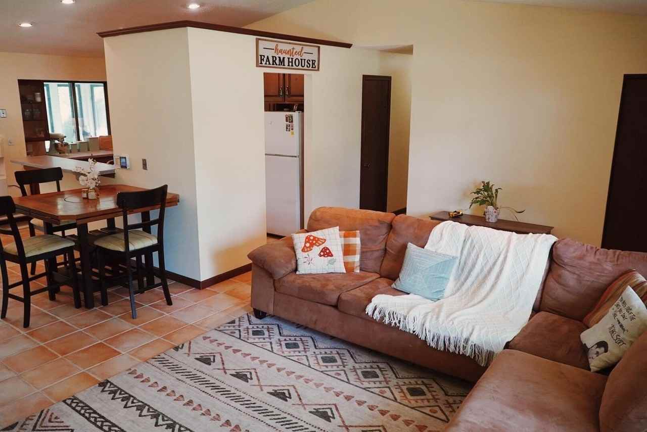 3787 Northmeadow Rd - Photo 6 of 35