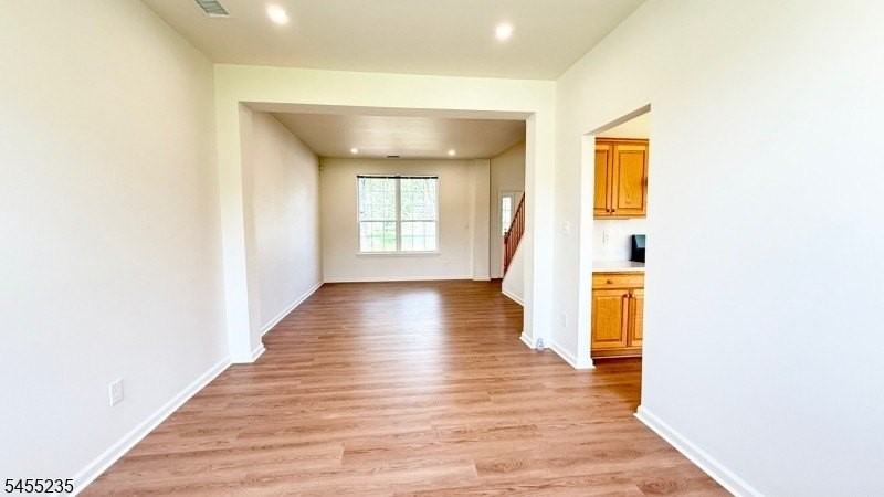 6 Joanne Ct - Photo 6 of 35