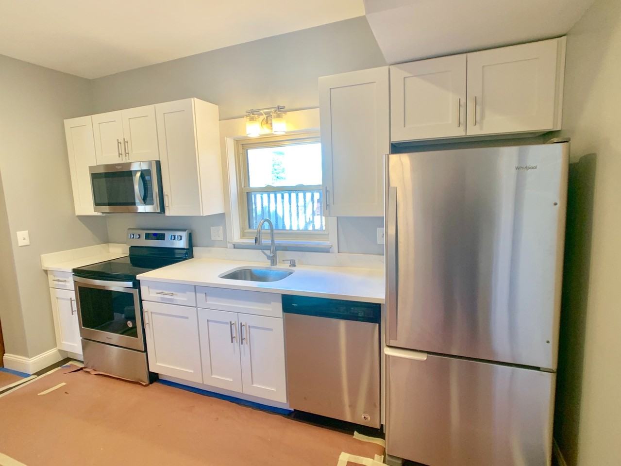 122 Olympia St - Photo 4 of 46