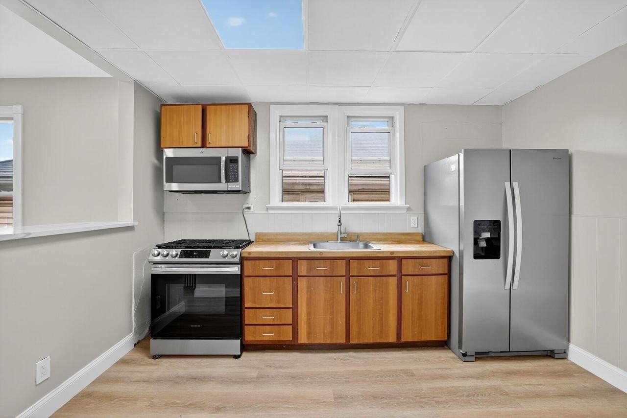 48 Dukes St #2 - Photo 3 of 14