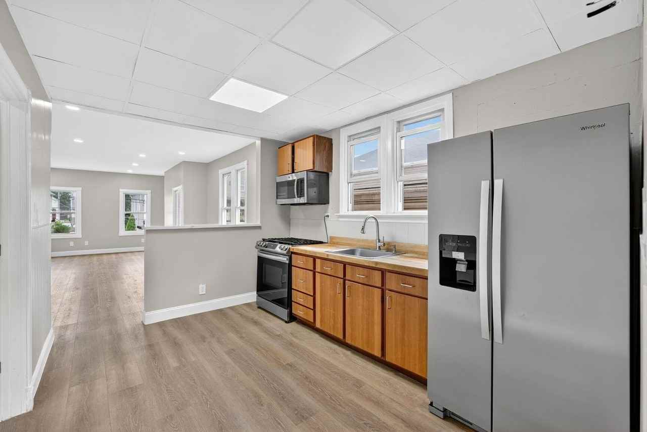 48 Dukes St #2 - Photo 5 of 14