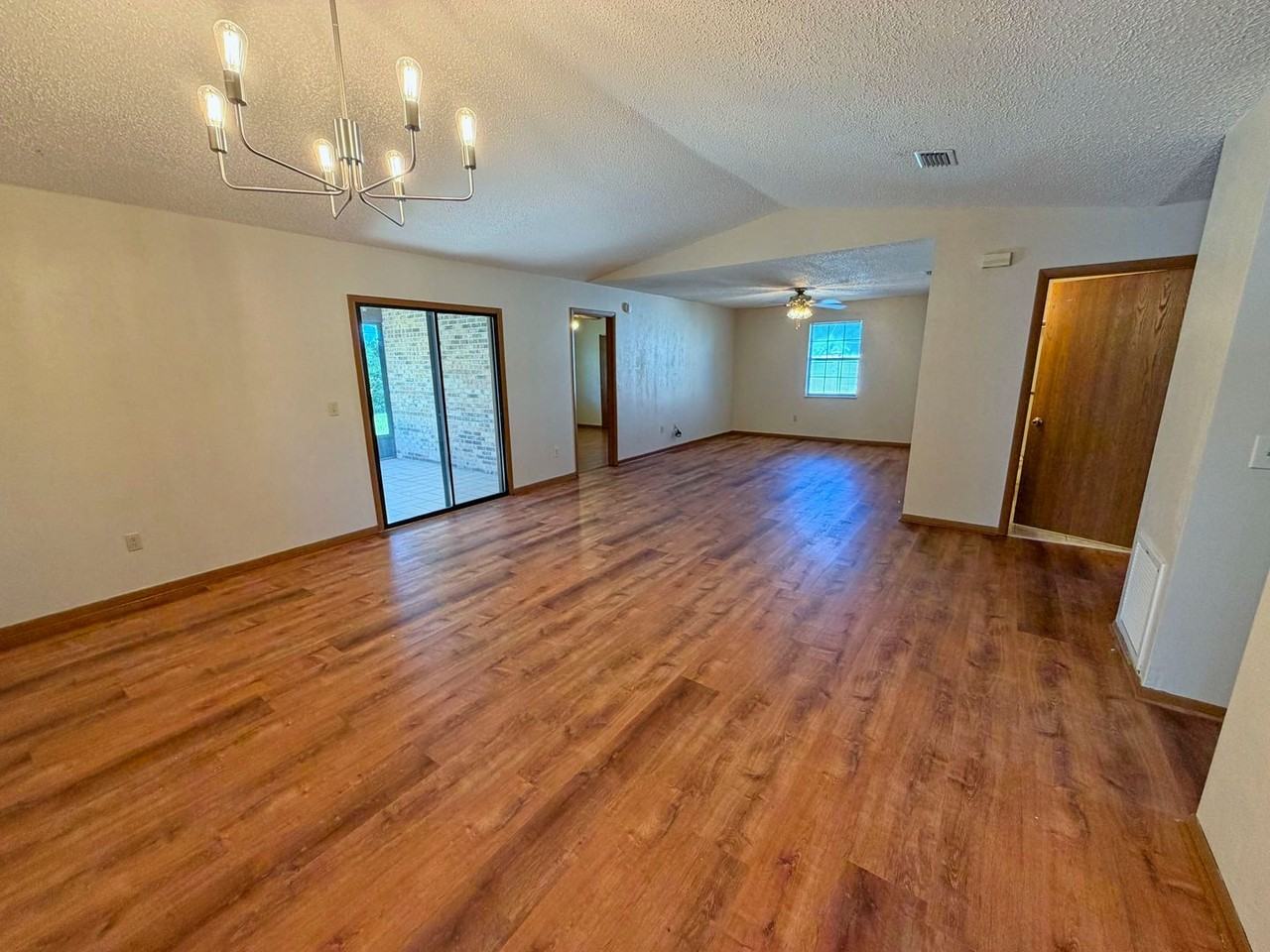 58 Westmoreland Dr - Photo 2 of 17