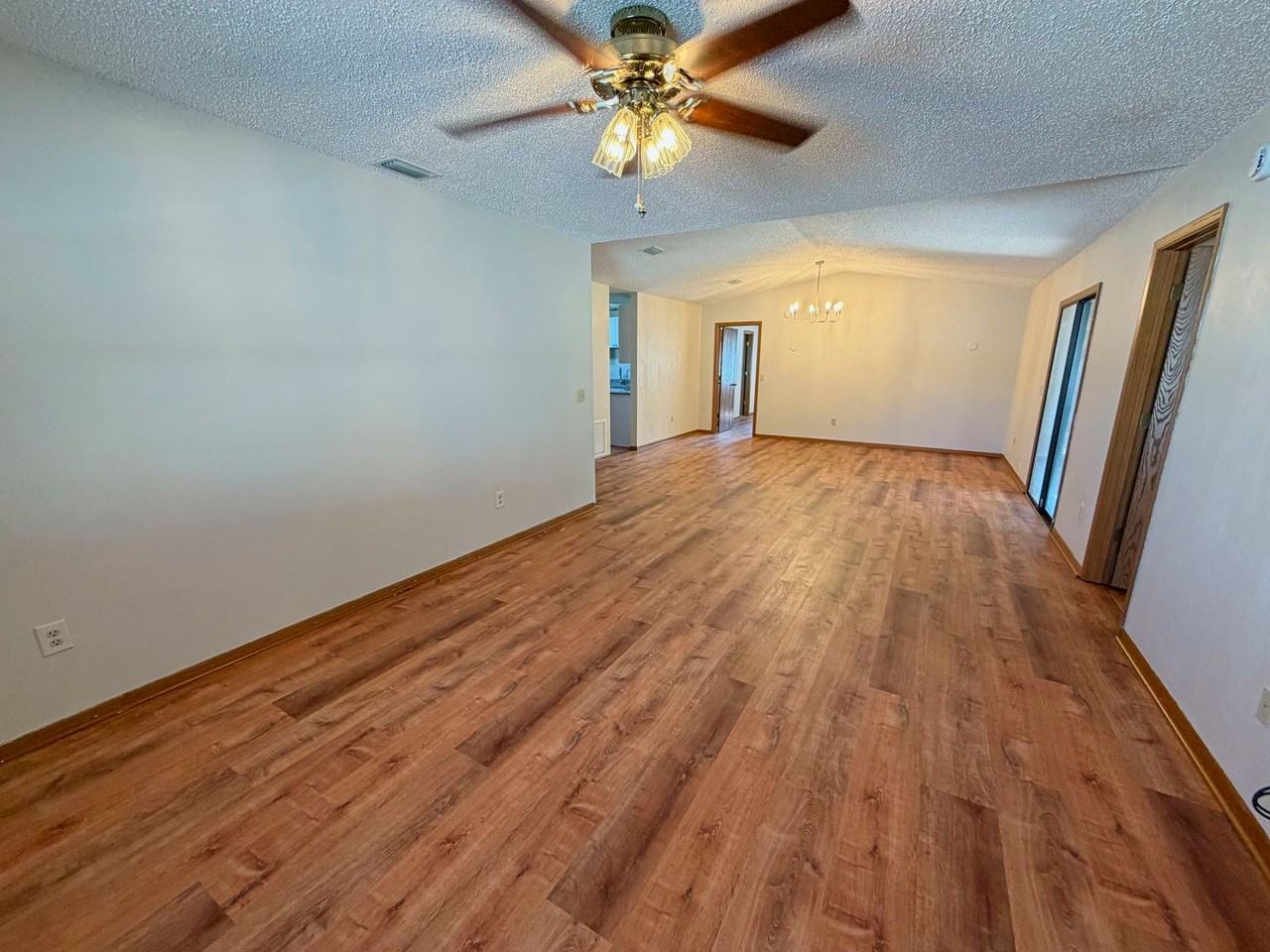 58 Westmoreland Dr - Photo 3 of 17