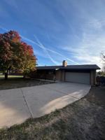 featured image of 4698 S Fountain Cir
