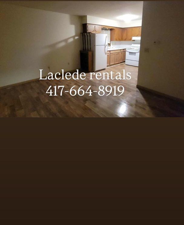 120 E 4th St #A - Photo 2 of 5