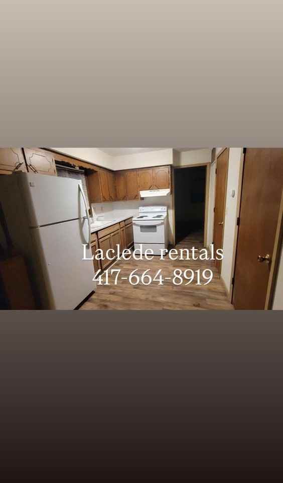 120 E 4th St #A - Photo 4 of 5