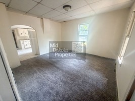 featured image of 614 W 9th Ave