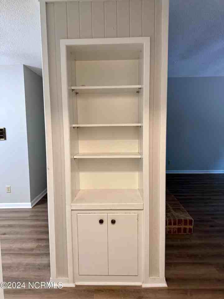 101 Sandham Ct - Photo 6 of 25