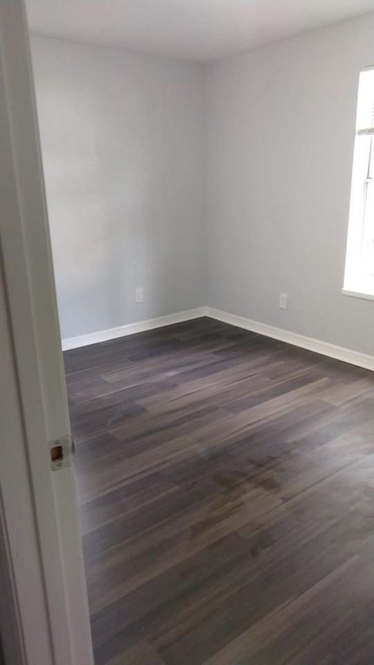 3232 Dillon St - Photo 5 of 18