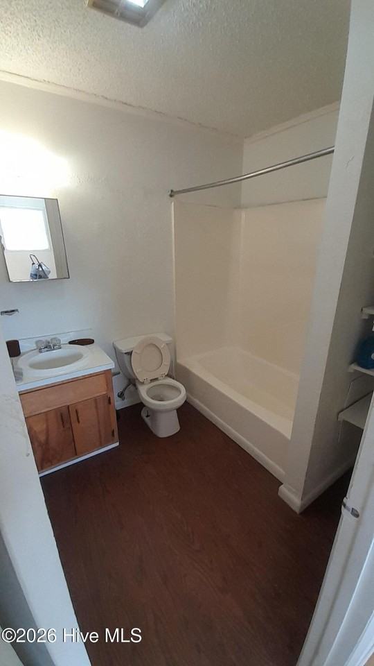 208 Hayes Rd #11 - Photo 5 of 5