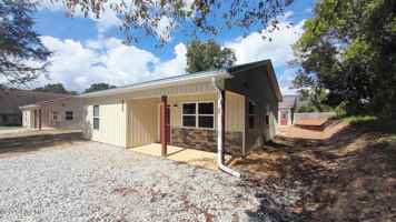 featured image of 129 Aquone Rd