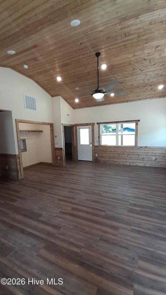 129 Aquone Rd - Photo 3 of 8