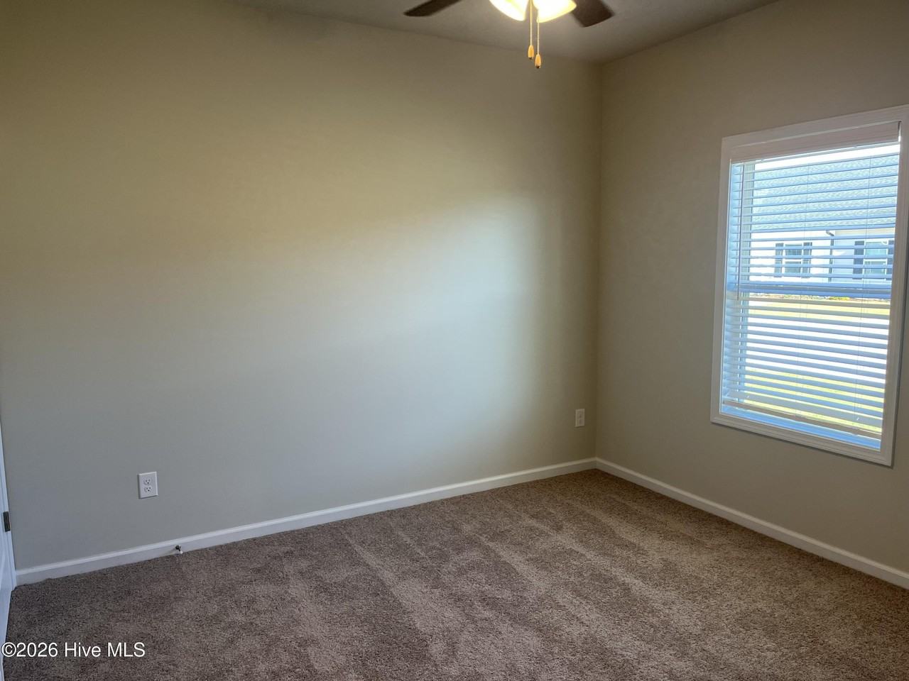 5067 Samuel Rd - Photo 6 of 16