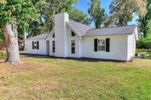 featured image of 280 Maywood Dr