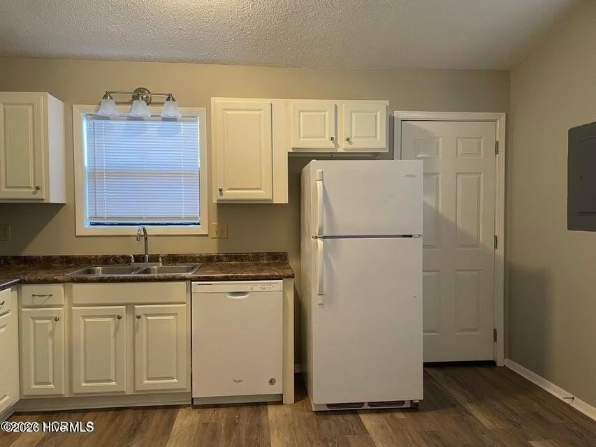 127 Twinwood Dr - Photo 5 of 14