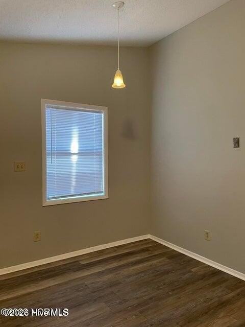 127 Twinwood Dr - Photo 6 of 14