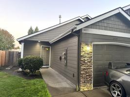 featured image of 3535 Fisher Ct Ne